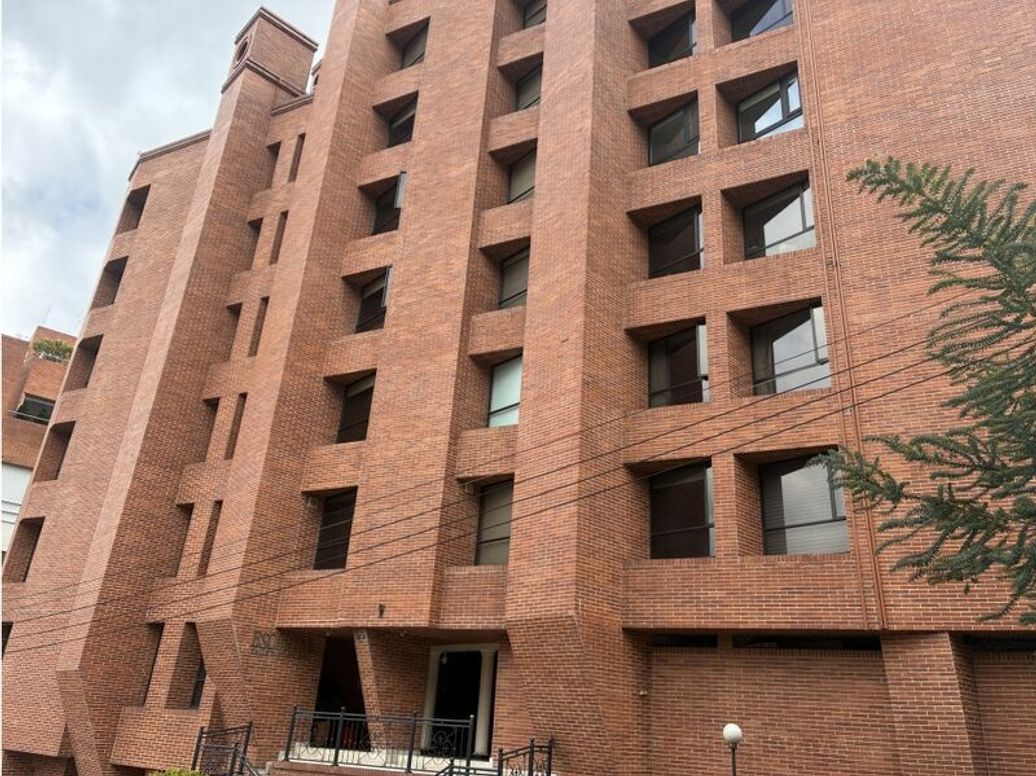 Apartamento de 2 alcobas en venta en Las Acacias, Bogotá, 64 m² · foto 3 de 17