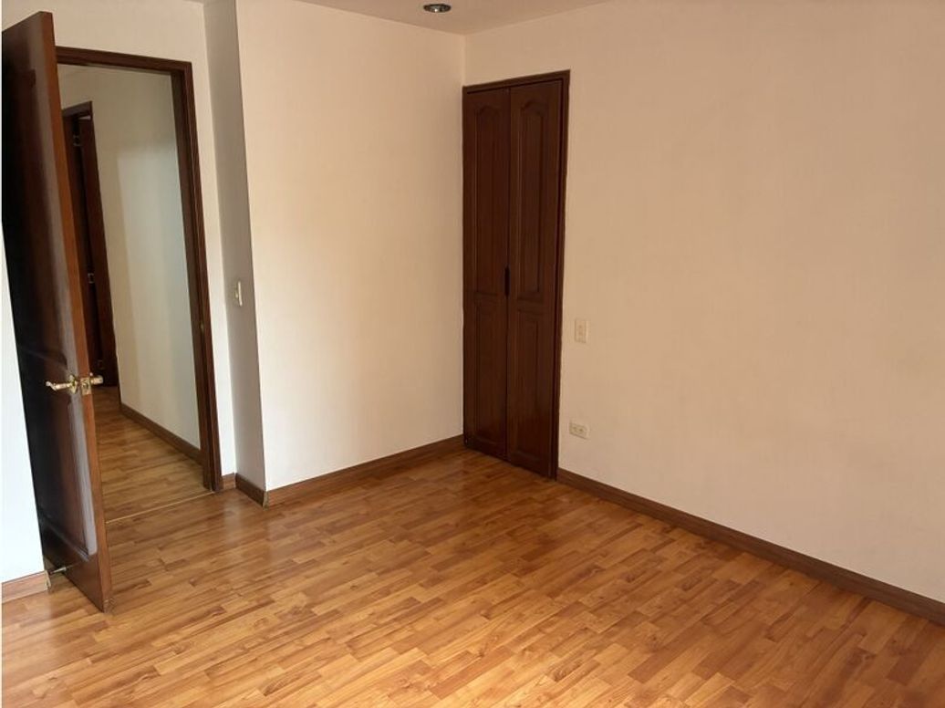 Apartamento de 2 alcobas en venta en Las Acacias, Bogotá, 64 m² · foto 13 de 17