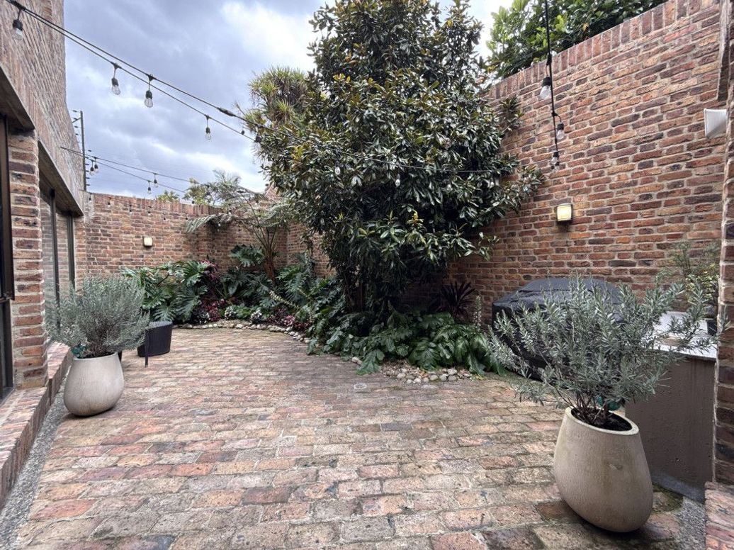Casa de 3 alcobas en venta en Santa Barbara Alta, Bogotá, 325 m² · foto 12 de 20