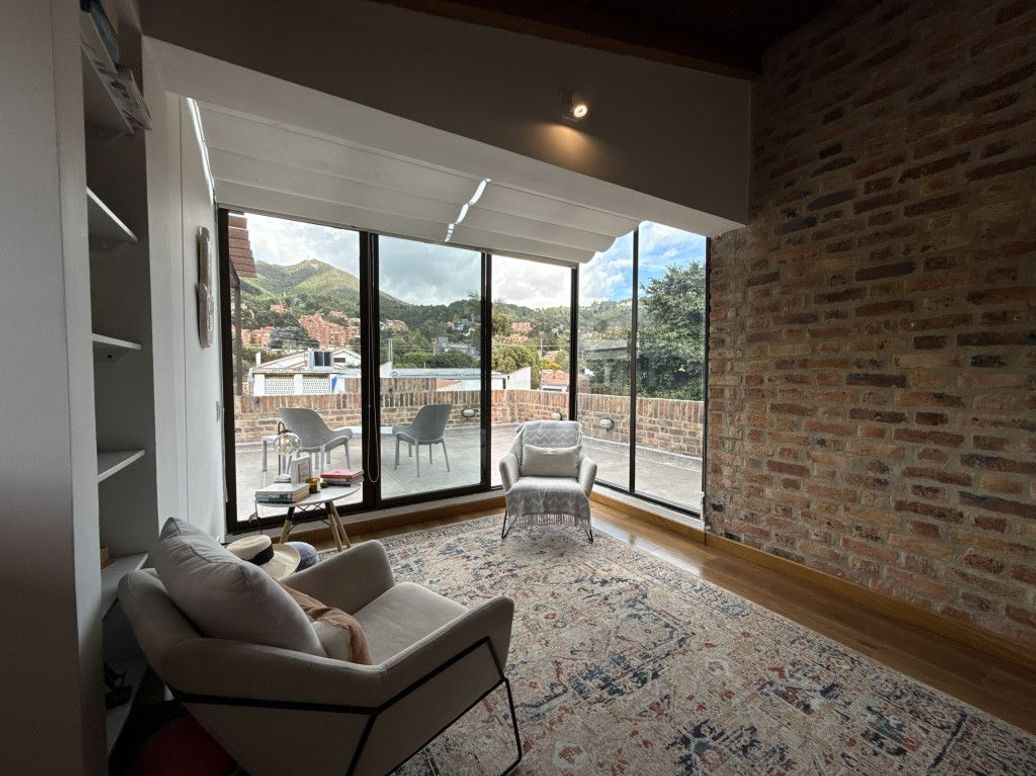 Casa de 3 alcobas en venta en Santa Barbara Alta, Bogotá, 325 m² · foto 7 de 20
