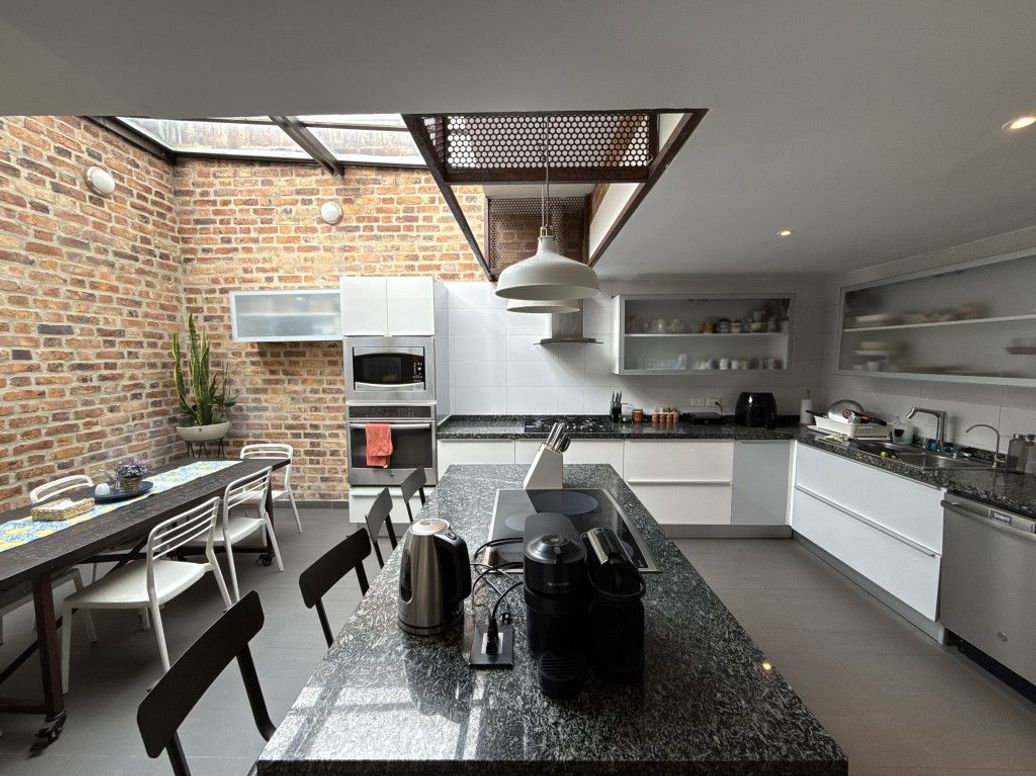 Casa de 3 alcobas en venta en Santa Barbara Alta, Bogotá, 325 m² · foto 4 de 20
