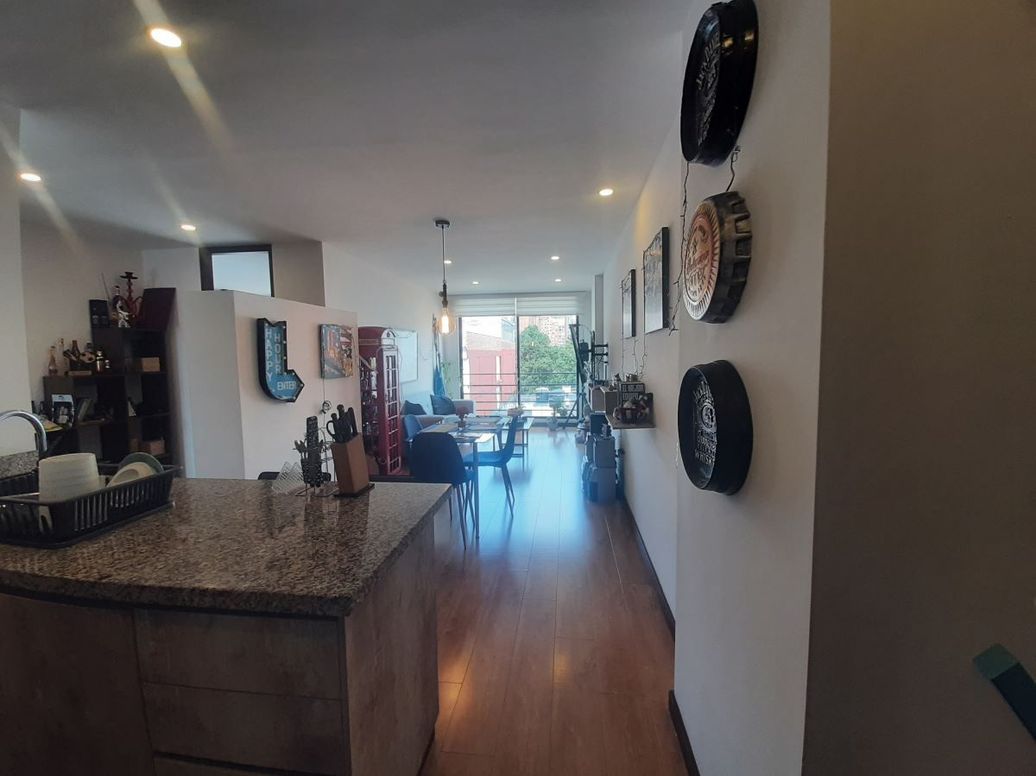 Apartamento de 2 alcobas en arriendo en Country Club, Bogotá, 71 m² · foto 3 de 15