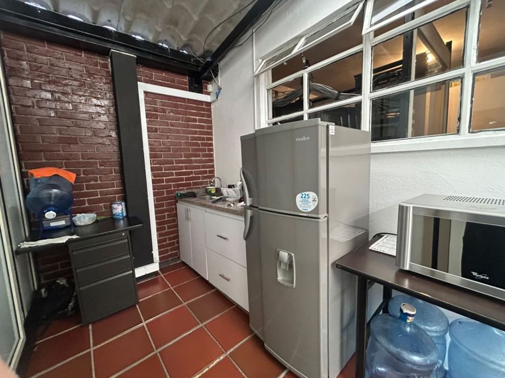 Casa de 7 alcobas en venta en La Soledad, Bogotá, 300 m² · foto 18 de 20