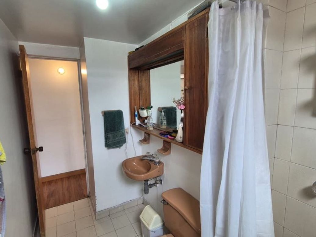 Apartamento de 2 alcobas en arriendo en Santa Teresa, Bogotá, 46 m² · foto 17 de 20