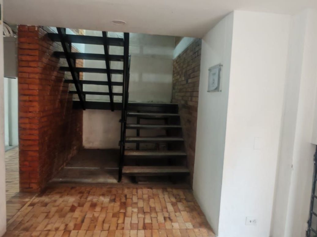Apartamento de 2 alcobas en venta en Abraham Lincoln, Bogotá, 47 m² · foto 2 de 20