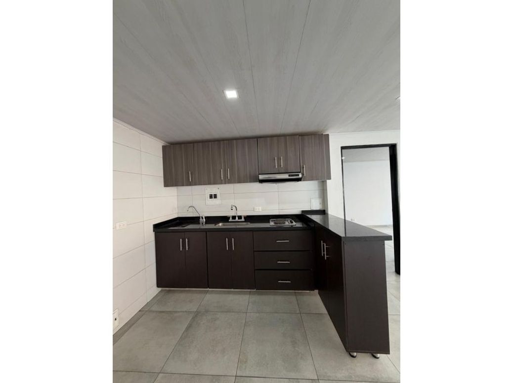 Apartamento de 1 alcoba en venta en Chapinero Alto, Bogotá, 58 m² · foto 3 de 9