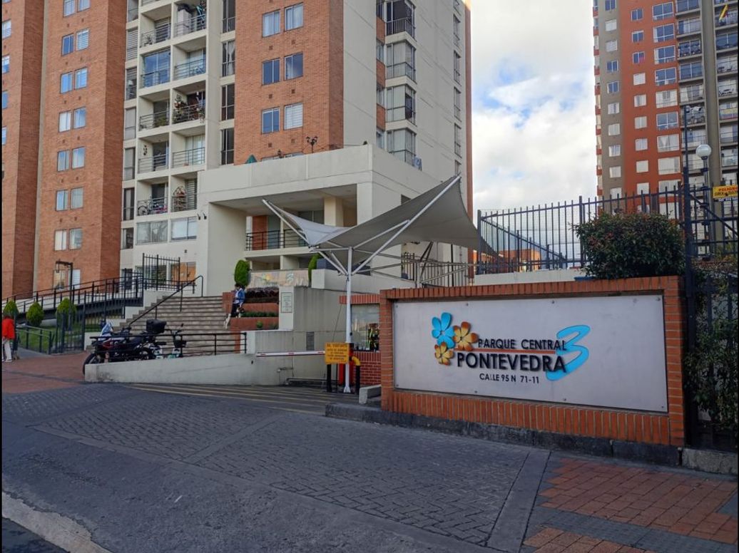 Apartamento de 3 alcobas en venta en La Floresta, Bogotá, 91 m² · foto 20 de 20