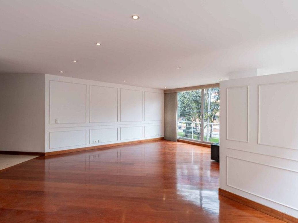 Apartamento de 3 alcobas en venta en Molinos Norte, Bogotá, 138 m² · foto 4 de 17