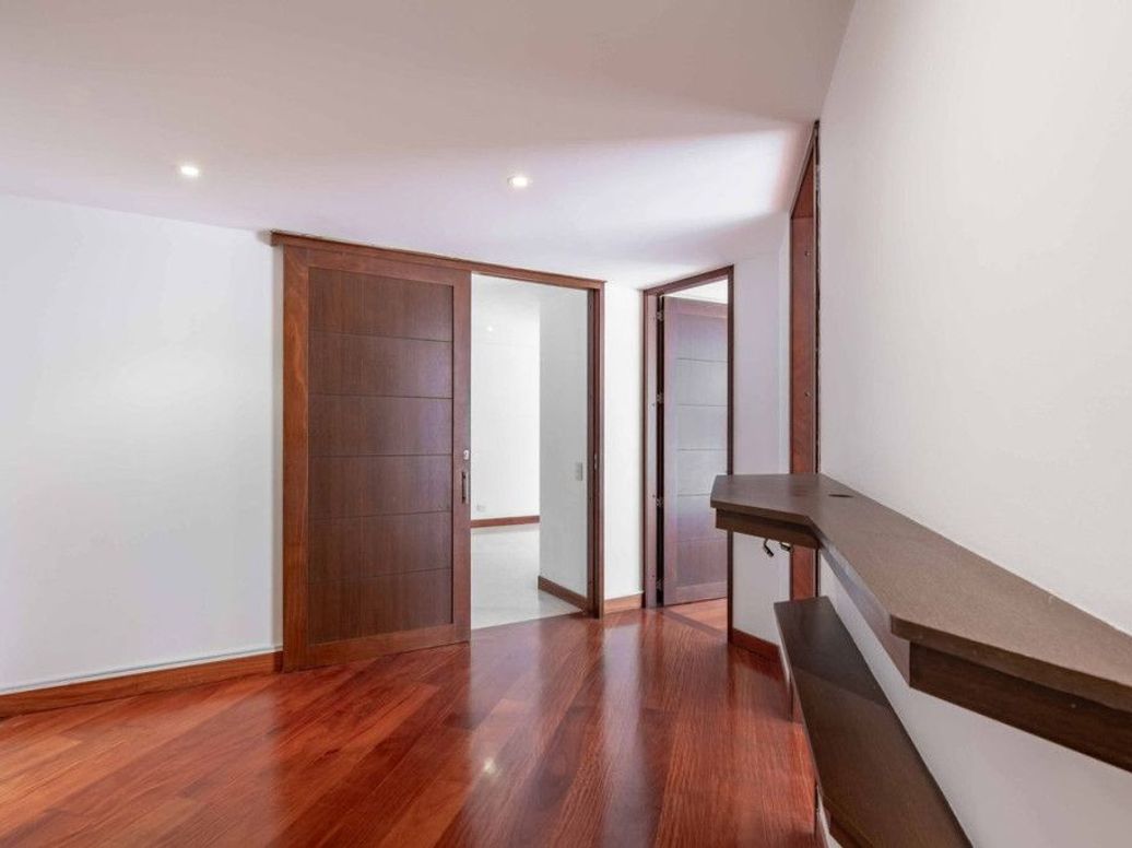 Apartamento de 3 alcobas en venta en Molinos Norte, Bogotá, 138 m² · foto 12 de 17