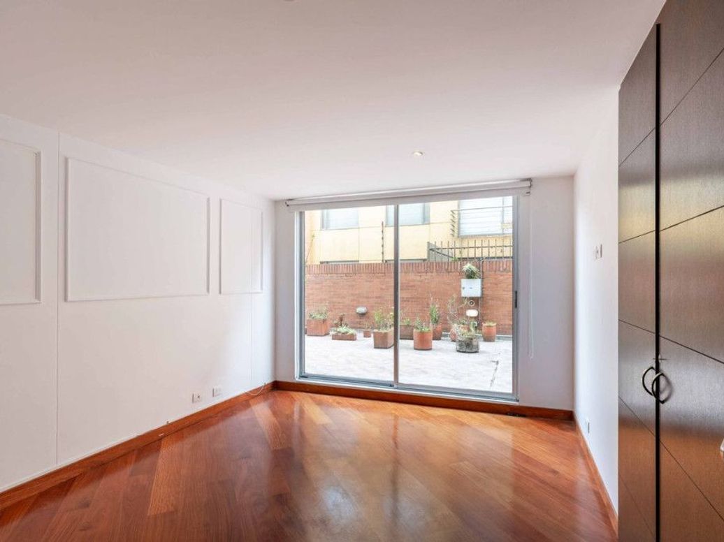 Apartamento de 3 alcobas en venta en Molinos Norte, Bogotá, 138 m² · foto 9 de 17