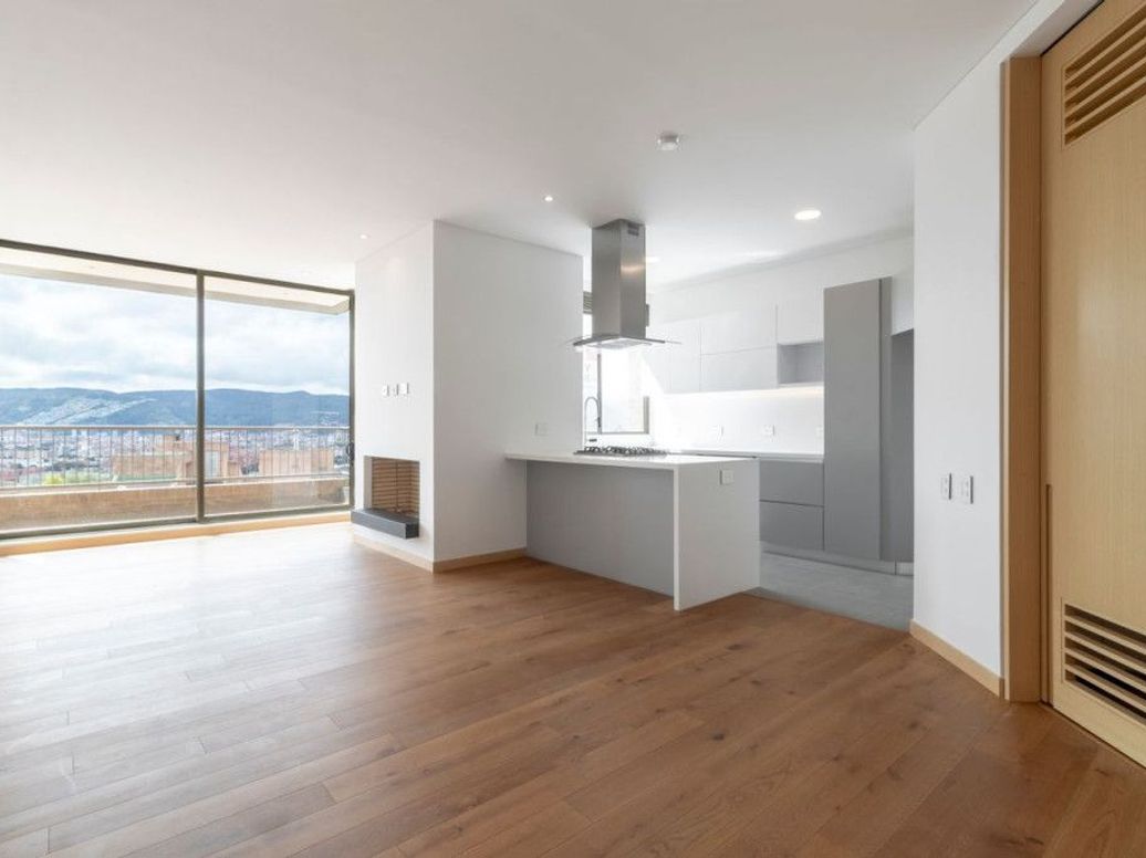Apartamento de 3 alcobas en venta en Niza Suba, Bogotá, 156 m² · foto 4 de 20