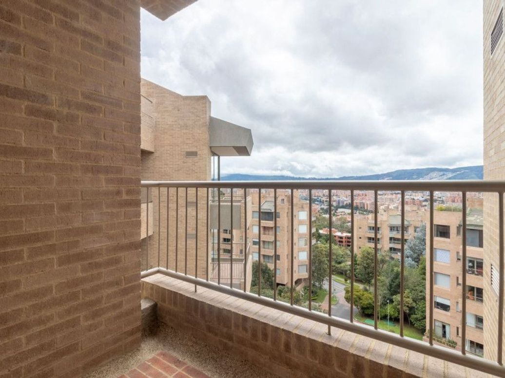 Apartamento de 3 alcobas en venta en Niza Suba, Bogotá, 156 m² · foto 11 de 20