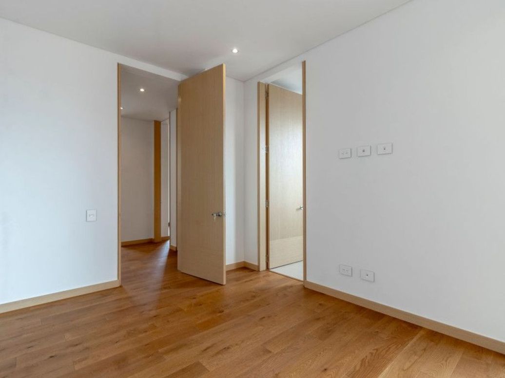 Apartamento de 3 alcobas en venta en Niza Suba, Bogotá, 156 m² · foto 17 de 20