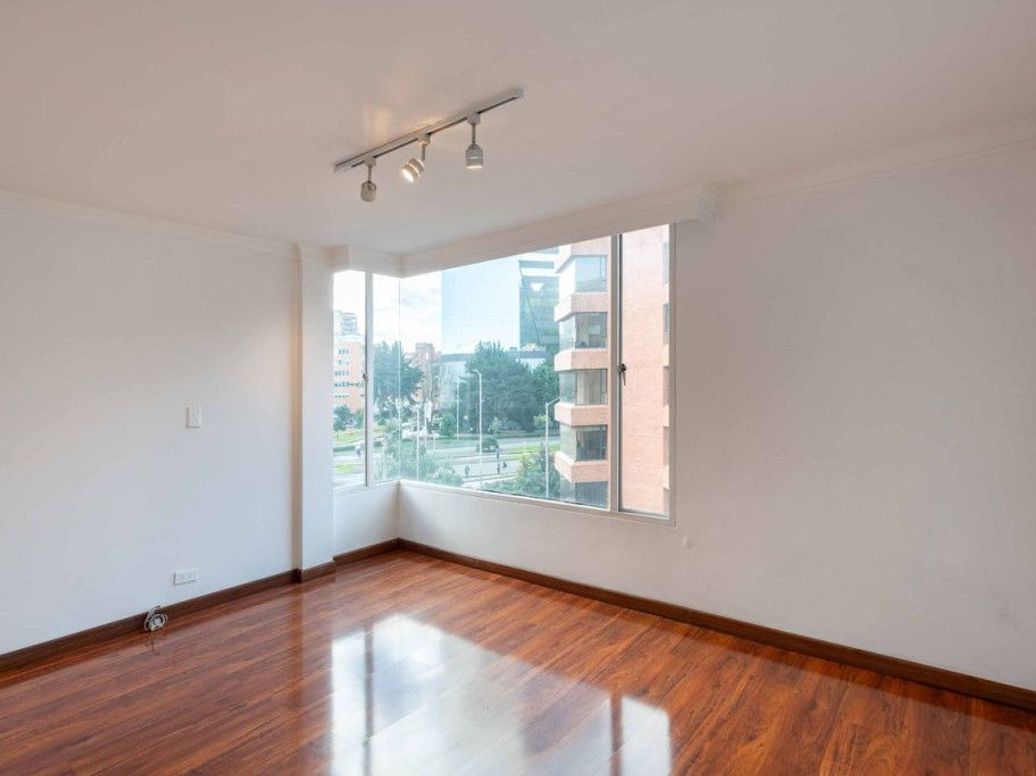 Apartamento de 3 alcobas en venta en Chico Norte Et. Iii, Bogotá, 213 m² · foto 15 de 20