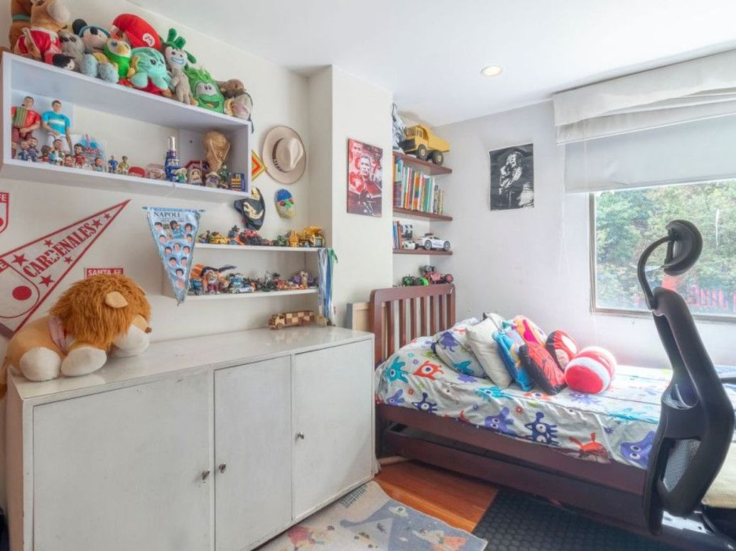 Apartamento de 4 alcobas en venta en Ingemar, Bogotá, 147 m² · foto 10 de 20