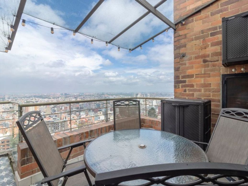 Apartamento de 4 alcobas en venta en Ingemar, Bogotá, 147 m² · foto 9 de 20