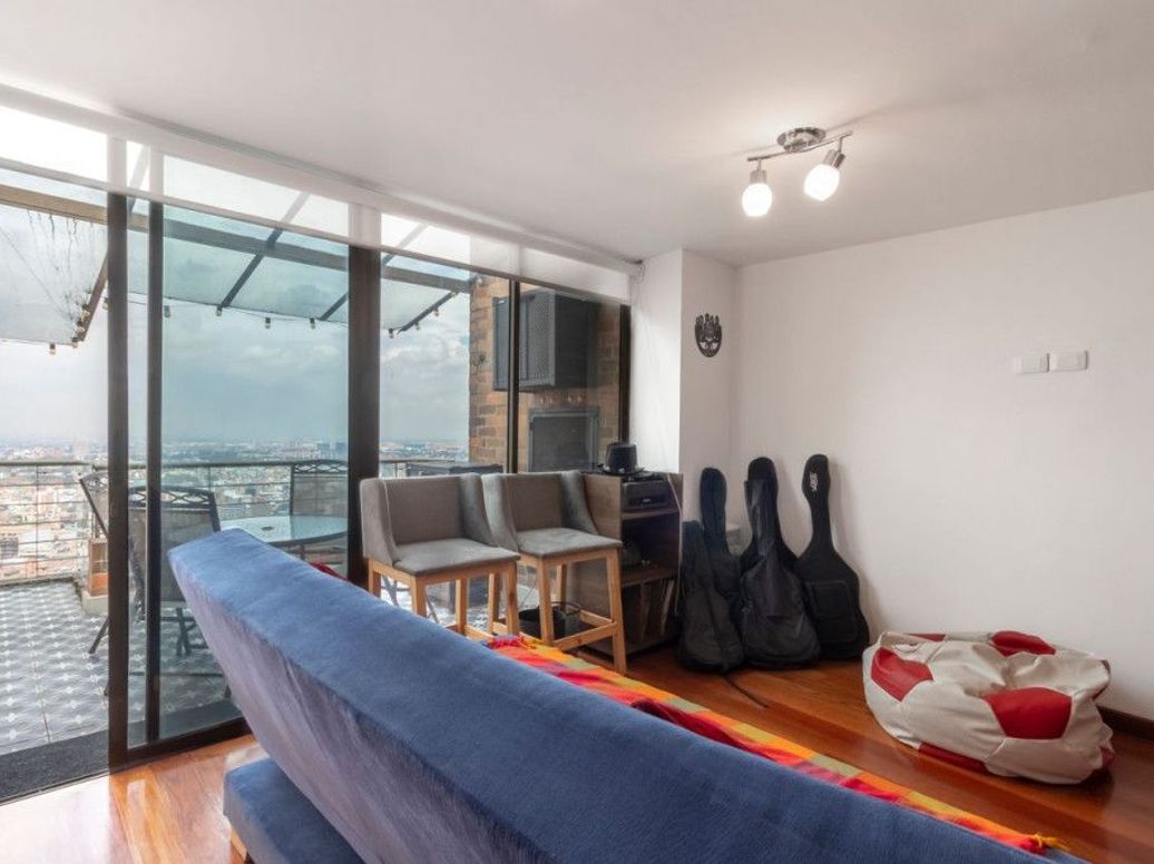 Apartamento de 4 alcobas en venta en Ingemar, Bogotá, 147 m² · foto 17 de 20
