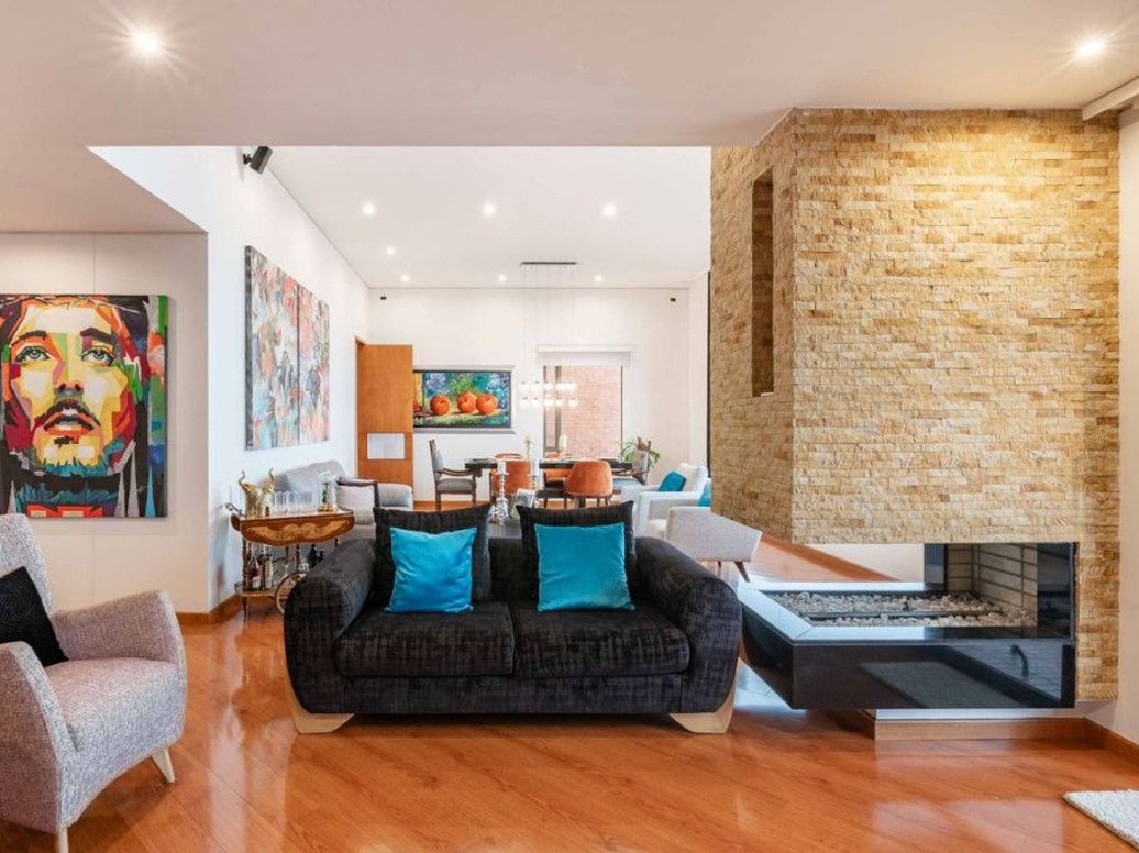 Apartamento de 3 alcobas en venta en El Plan, Bogotá, 204 m² · foto 3 de 20