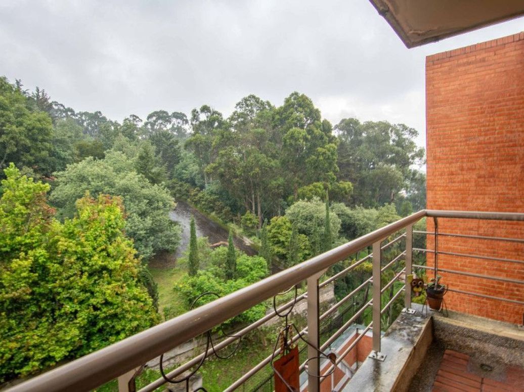 Apartamento de 3 alcobas en venta en El Plan, Bogotá, 204 m² · foto 7 de 20