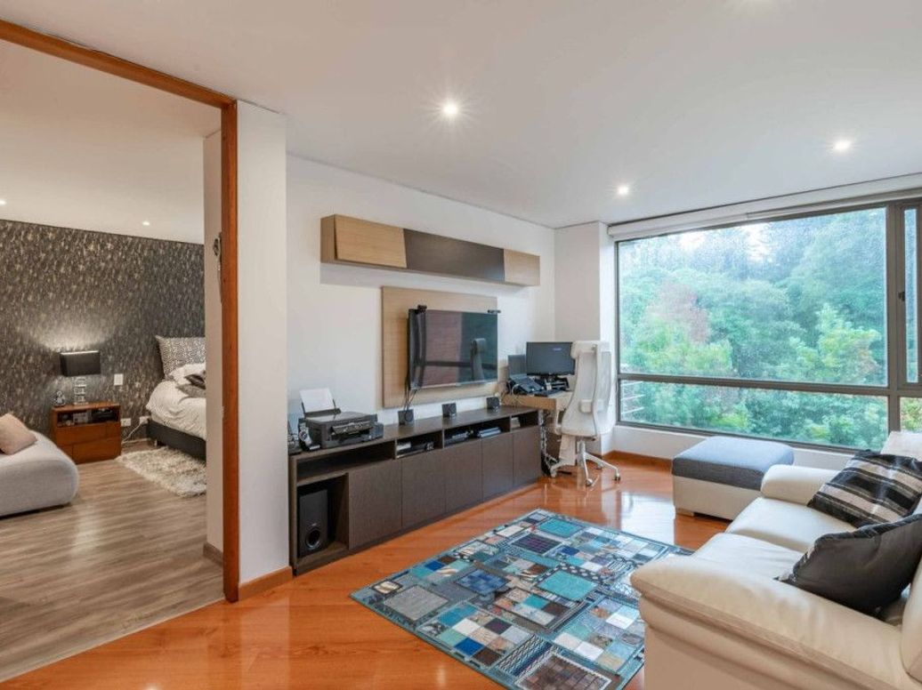 Apartamento de 3 alcobas en venta en El Plan, Bogotá, 204 m² · foto 18 de 20