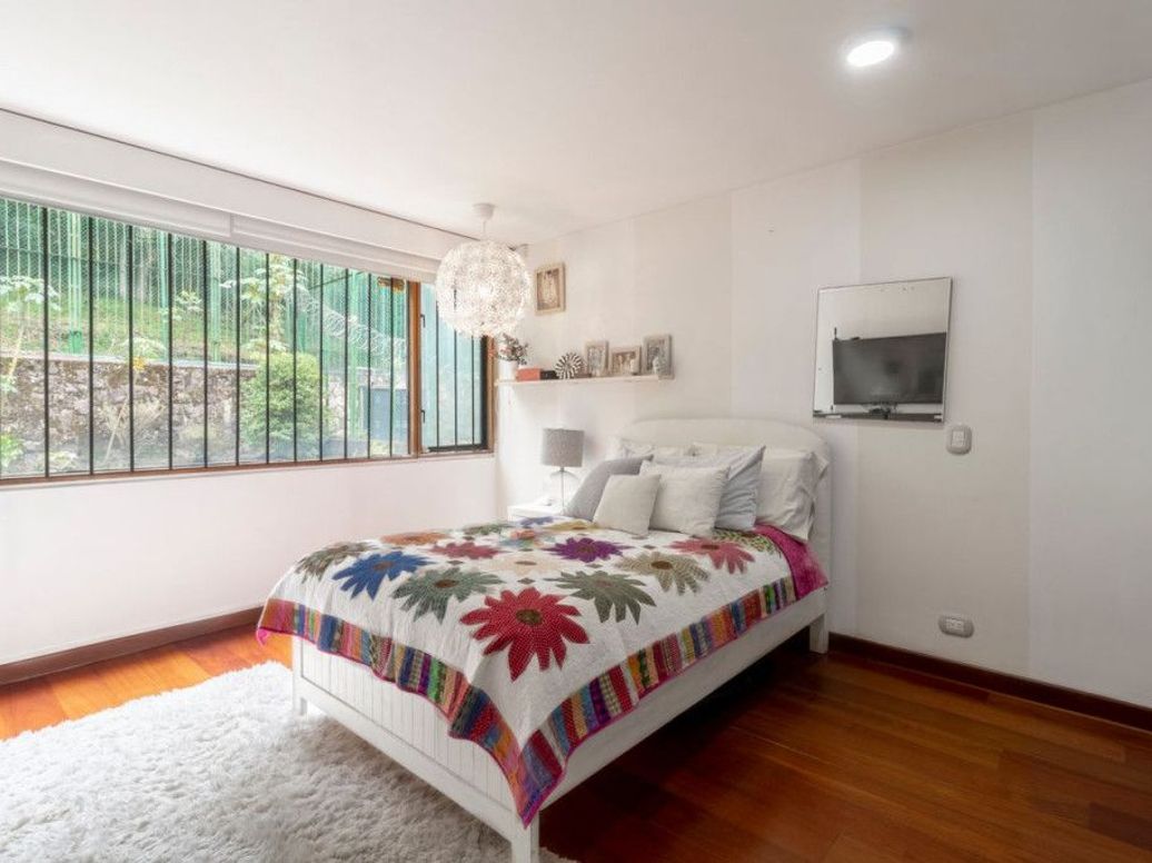 Apartamento de 4 alcobas en venta en El Seminario, Bogotá, 371 m² · foto 20 de 20