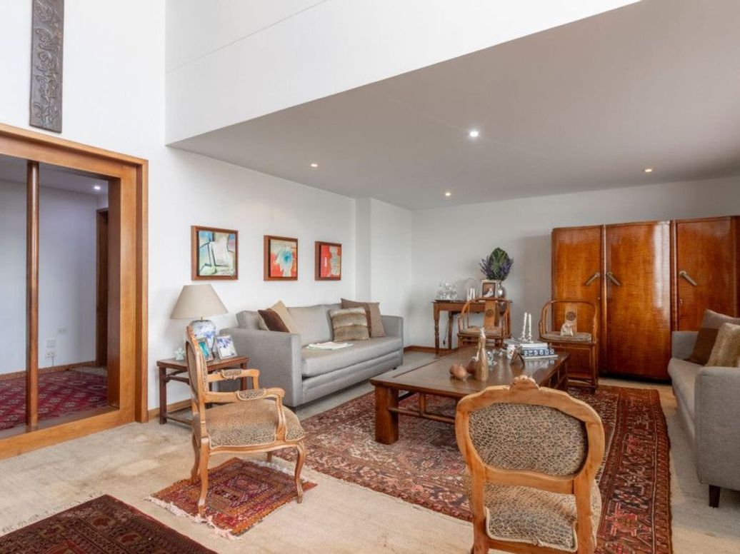 Apartamento de 4 alcobas en venta en El Seminario, Bogotá, 371 m² · foto 2 de 20