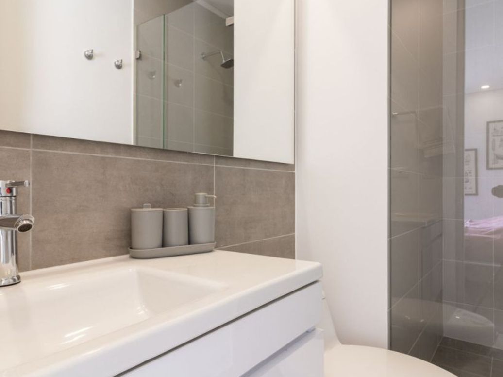 Apartamento de 1 alcoba en venta en Santa Barbara Oriental, Bogotá, 55 m² · foto 15 de 16