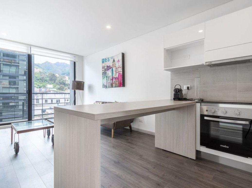 Apartamento de 1 alcoba en venta en Santa Barbara Oriental, Bogotá, 55 m² · foto 4 de 16