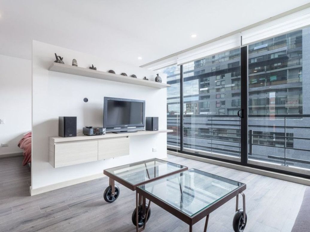 Apartamento de 1 alcoba en venta en Santa Barbara Oriental, Bogotá, 55 m² · foto 2 de 16