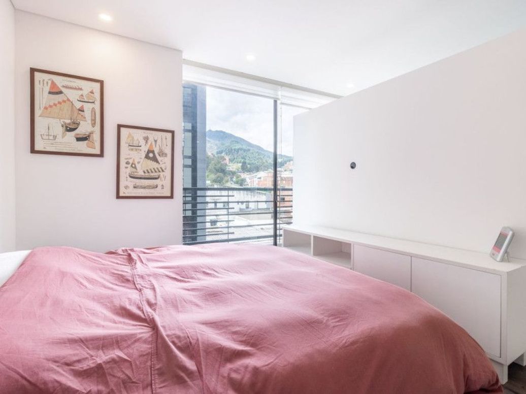 Apartamento de 1 alcoba en venta en Santa Barbara Oriental, Bogotá, 55 m² · foto 7 de 16