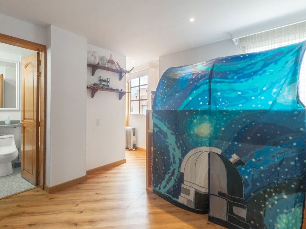 Apartamento de 3 alcobas en venta en Rincon Del Chicó, Bogotá, 153 m² · foto 14 de 20