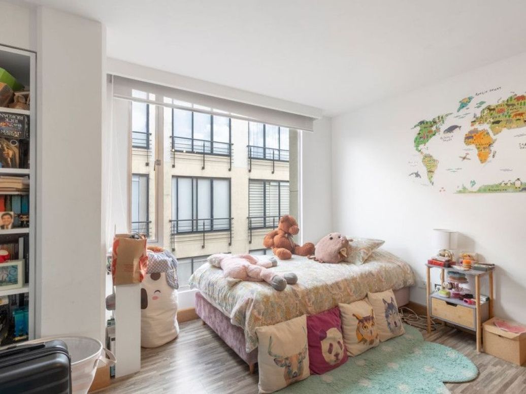 Apartamento de 3 alcobas en venta en San Patricio, Bogotá, 131 m² · foto 13 de 20