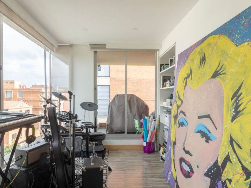 Apartamento de 3 alcobas en venta en San Patricio, Bogotá, 131 m² · foto 5 de 20