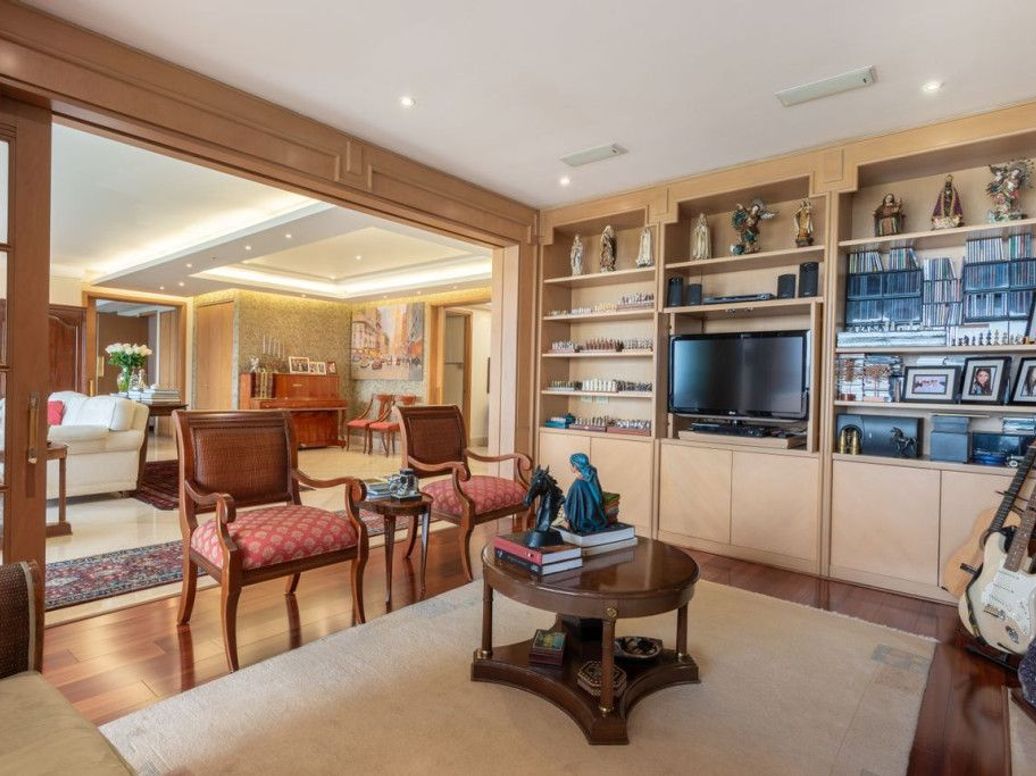 Apartamento de 4 alcobas en venta en Cerros De Santa Barbara, Bogotá, 404 m² · foto 8 de 20
