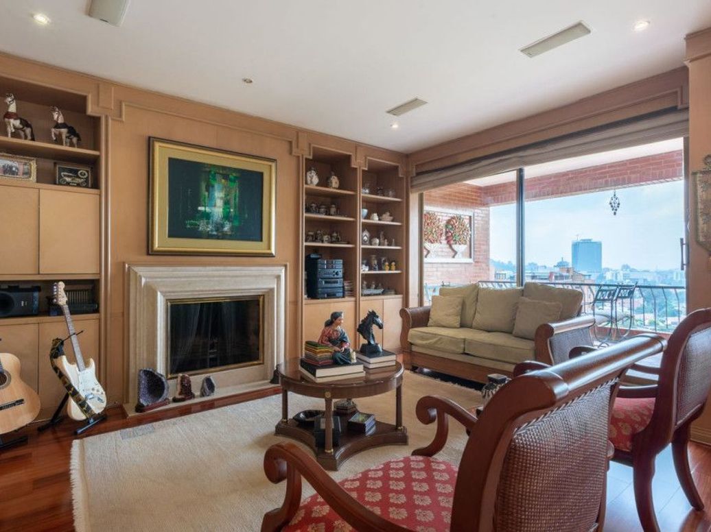Apartamento de 4 alcobas en venta en Cerros De Santa Barbara, Bogotá, 404 m² · foto 7 de 20