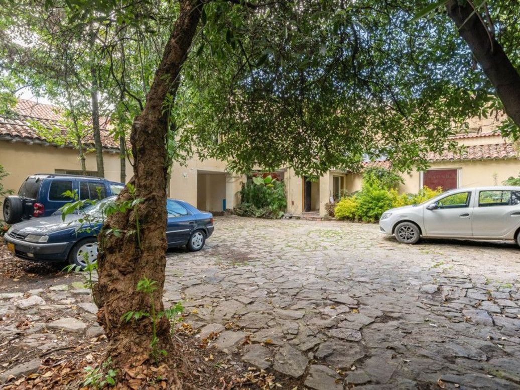 Apartamento de 1 alcoba en venta en Julio Cesar Turbay, Bogotá, 1421 m² · foto 13 de 20