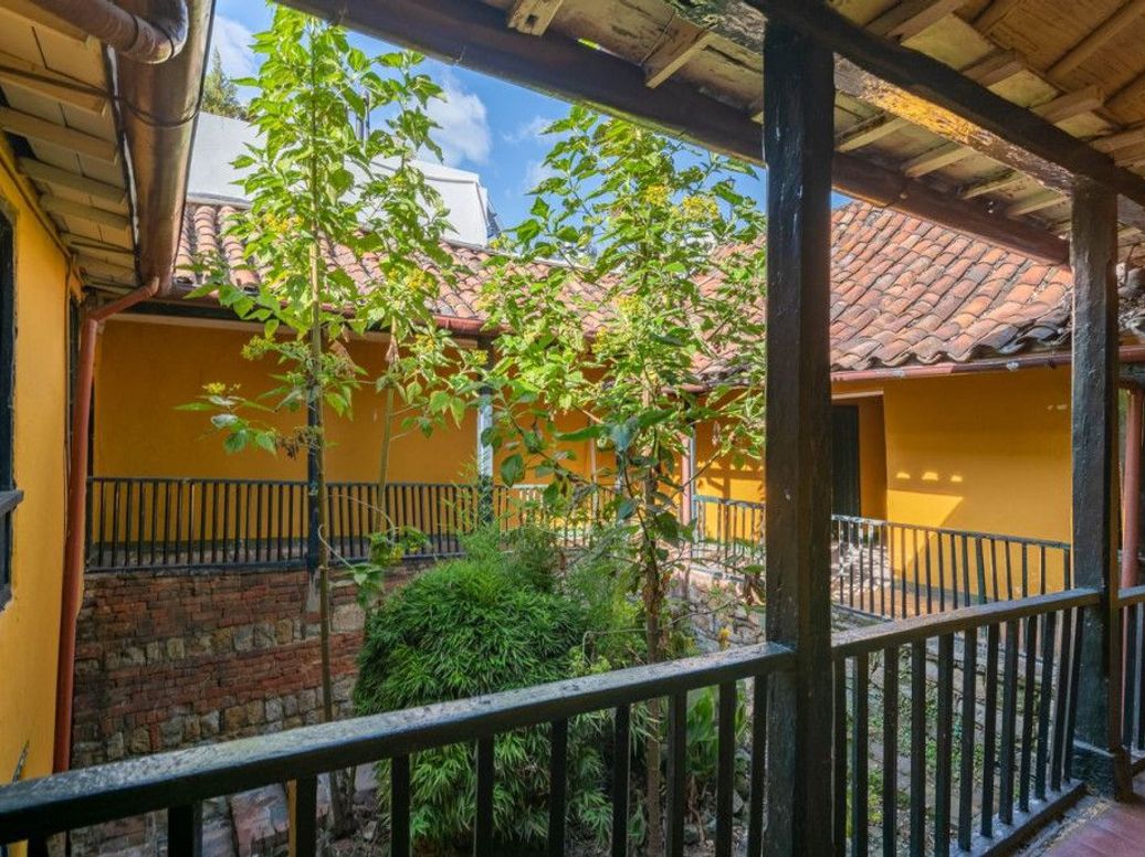 Apartamento de 1 alcoba en venta en Julio Cesar Turbay, Bogotá, 1421 m² · foto 2 de 20