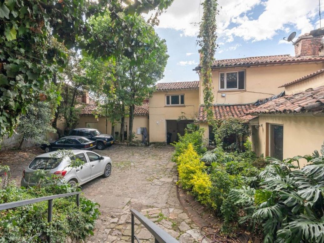 Apartamento de 1 alcoba en venta en Julio Cesar Turbay, Bogotá, 1421 m² · foto 18 de 20