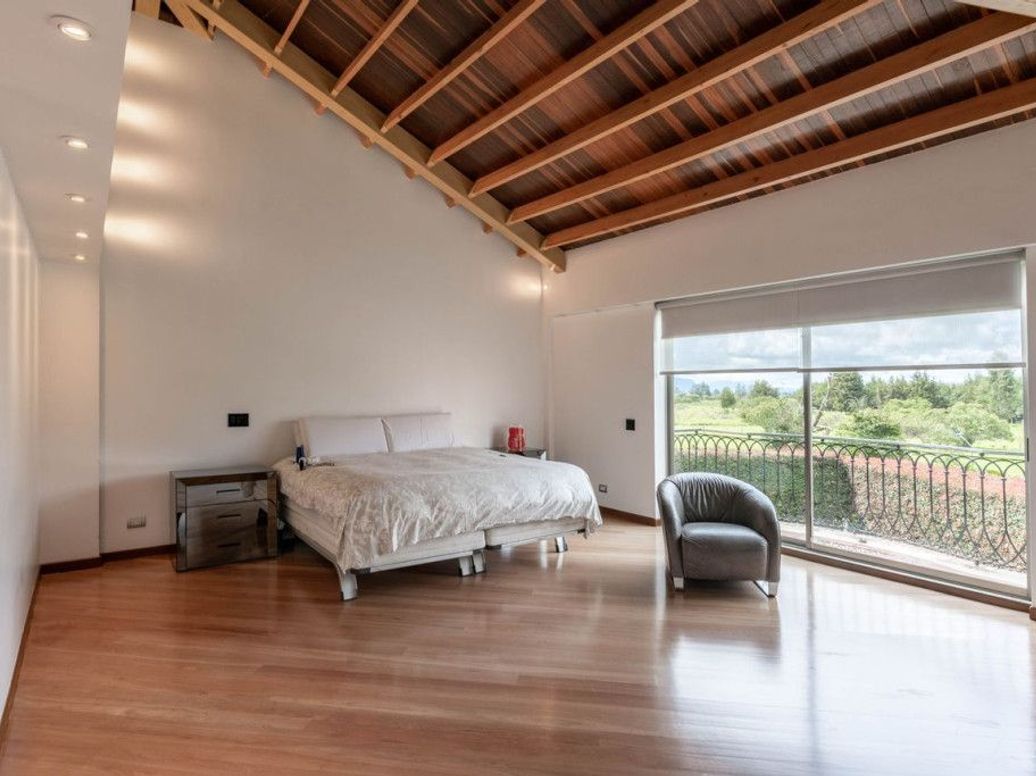 Casa de 5 alcobas en venta en Casa Blanca, Bogotá, 539 m² · foto 17 de 20