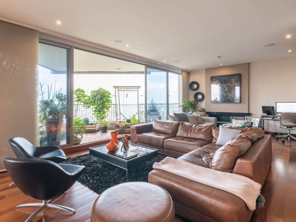 Apartamento de 3 alcobas en venta en Niza Suba, Bogotá, 275 m² · foto 7 de 20