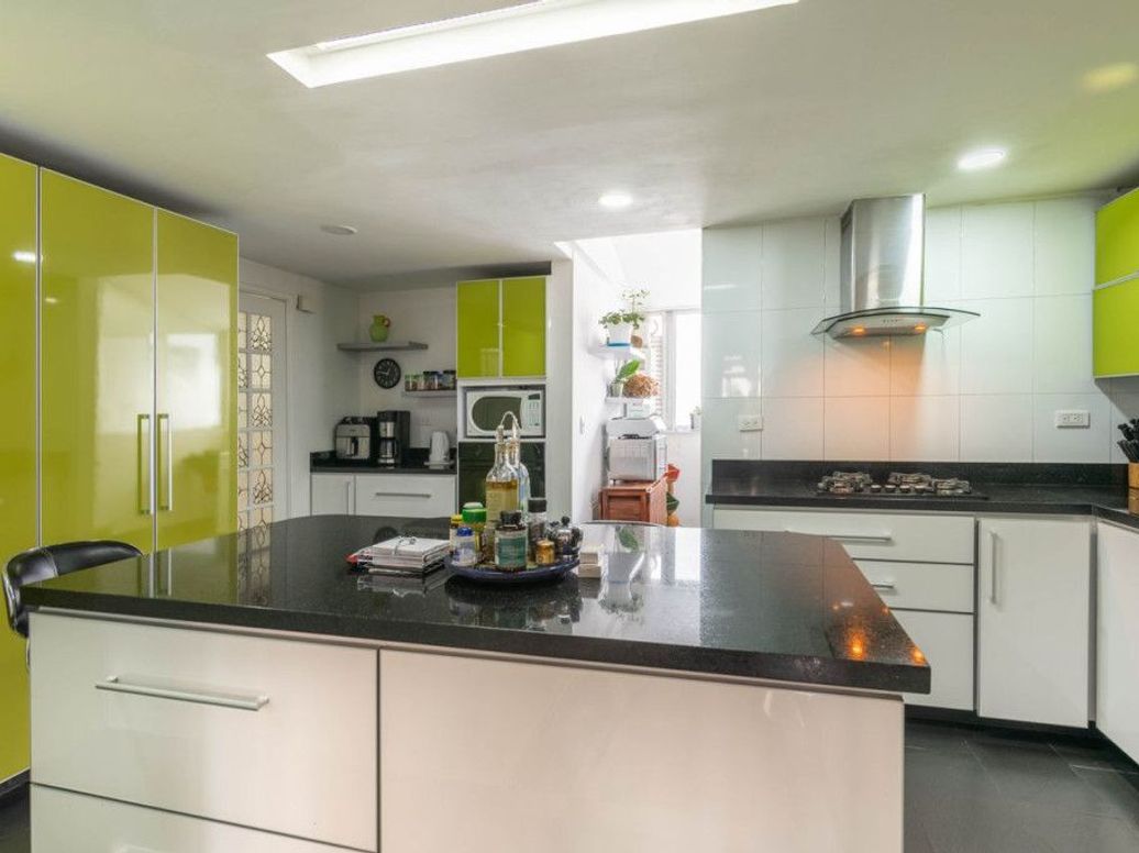 Apartamento de 4 alcobas en venta en Chico Norte Et. Ii, Bogotá, 224 m² · foto 8 de 20