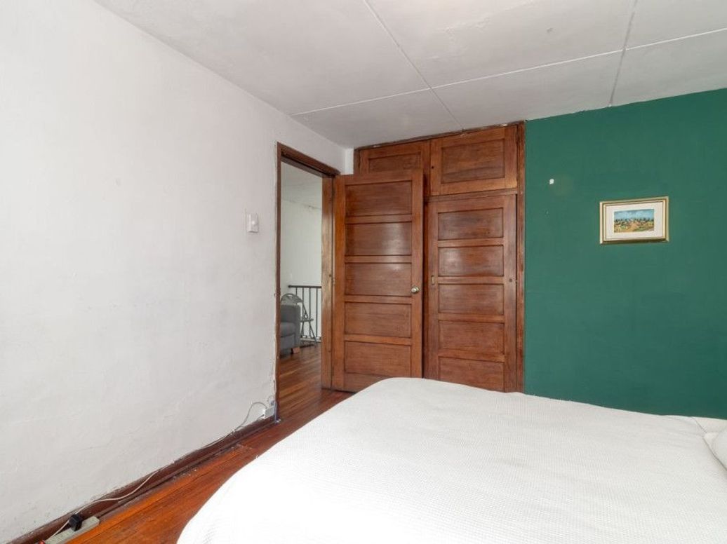 Casa de 6 alcobas en venta en Santa Teresita, Bogotá, 265 m² · foto 17 de 20