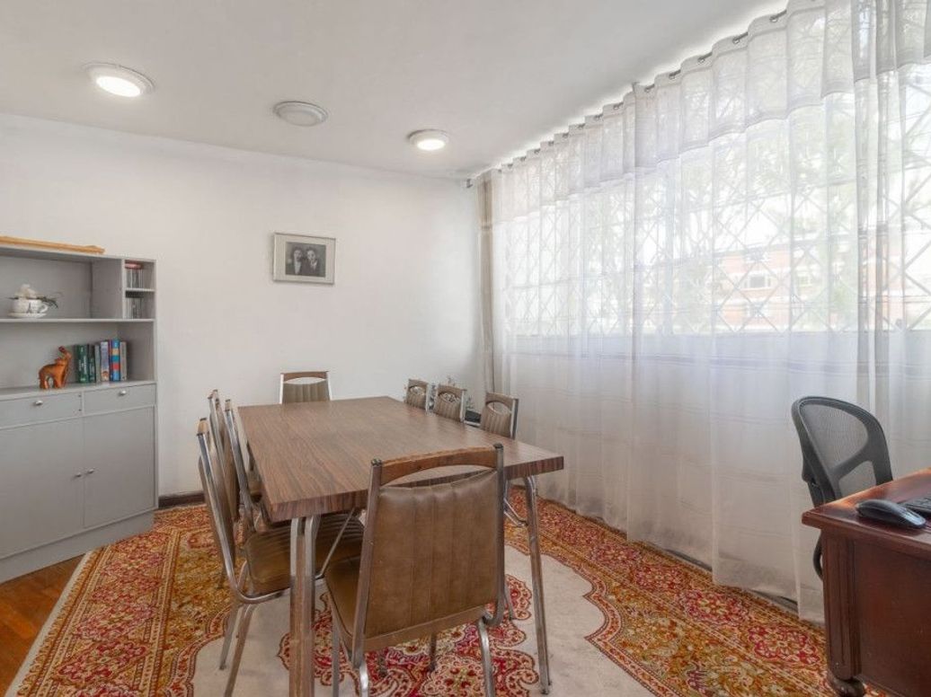 Casa de 6 alcobas en venta en Santa Teresita, Bogotá, 265 m² · foto 7 de 20