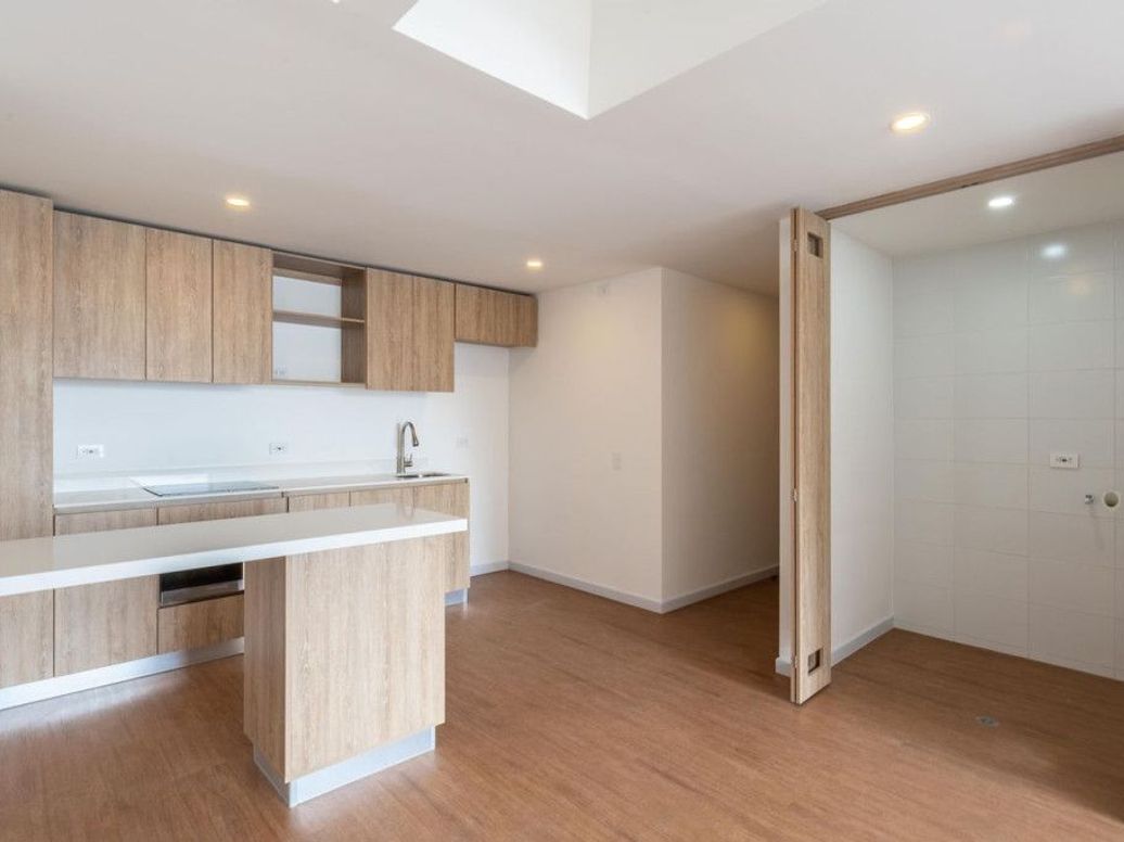Apartamento de 2 alcobas en venta en Bella Suiza, Bogotá, 74 m² · foto 5 de 20