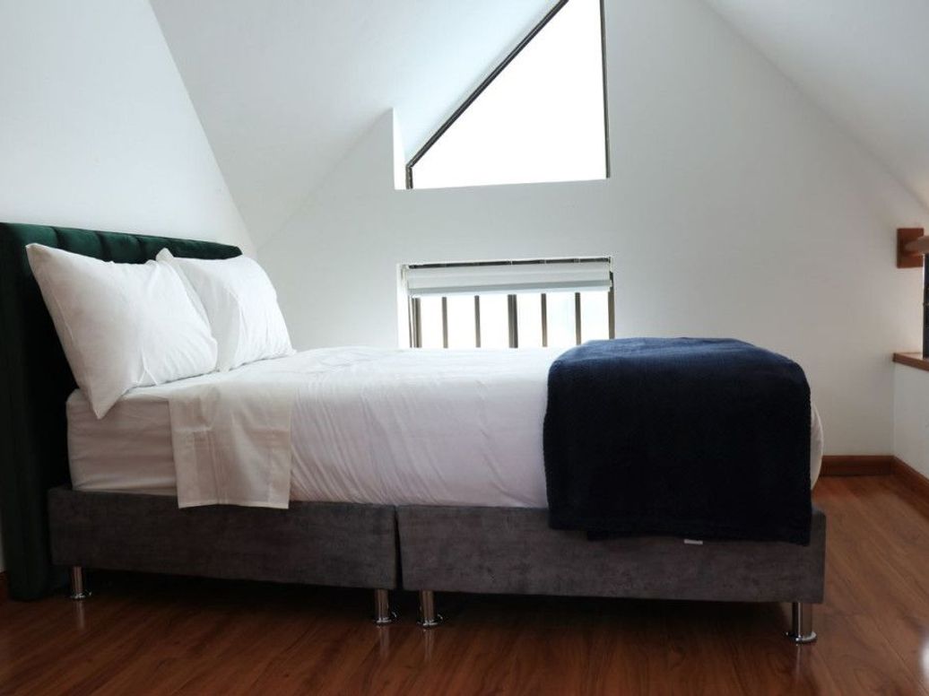 Apartamento de 3 alcobas en venta en Los Cedritos, Bogotá, 125 m² · foto 14 de 16