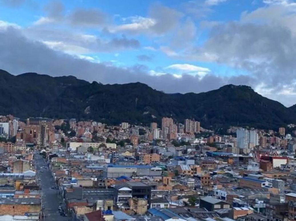 Apartamento de 2 alcobas en venta en Los Alcazares, Bogotá, 81 m² · foto 4 de 10