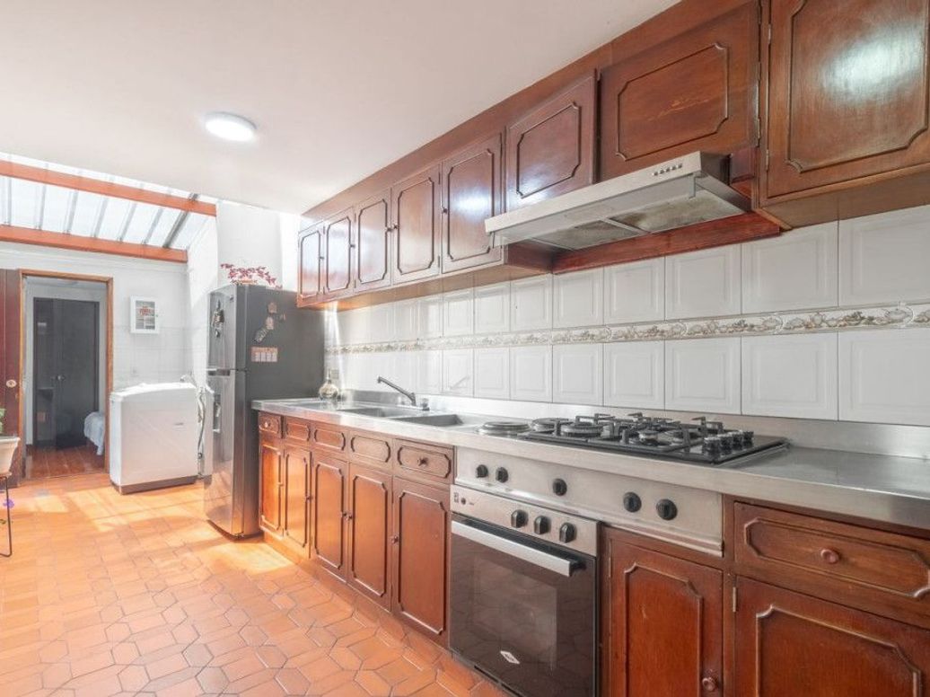 Casa de 4 alcobas en venta en Niza Norte, Bogotá, 192 m² · foto 6 de 20