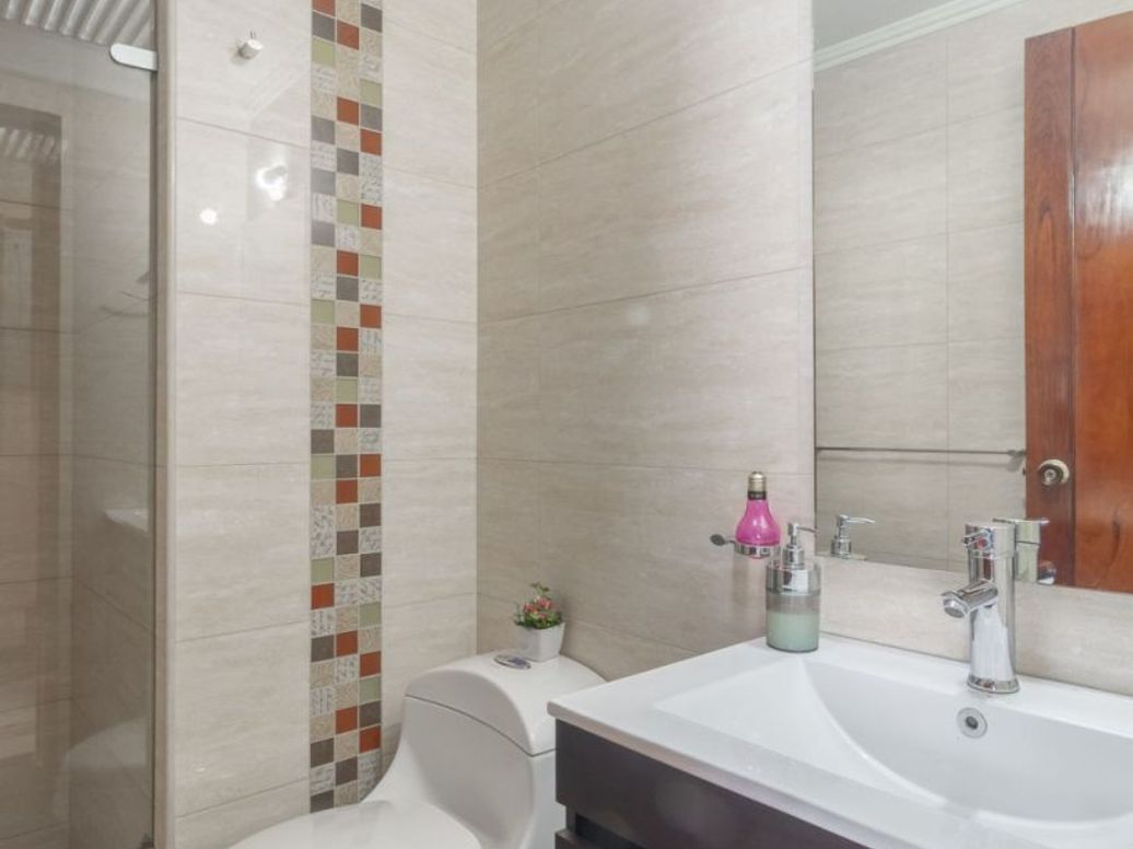 Casa de 4 alcobas en venta en Niza Norte, Bogotá, 192 m² · foto 10 de 20