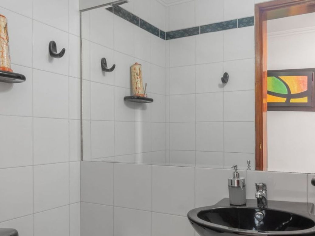 Casa de 4 alcobas en venta en Niza Norte, Bogotá, 192 m² · foto 8 de 20