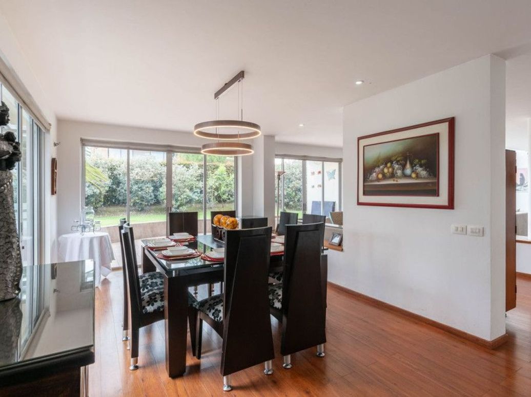 Casa de 5 alcobas en venta en Casa Blanca, Bogotá, 422 m² · foto 6 de 20